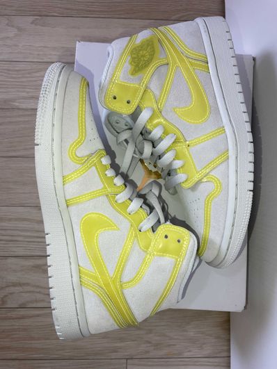 NIKE Women's AIR JORDAN 1 MID LX "OPTI YELLOW"