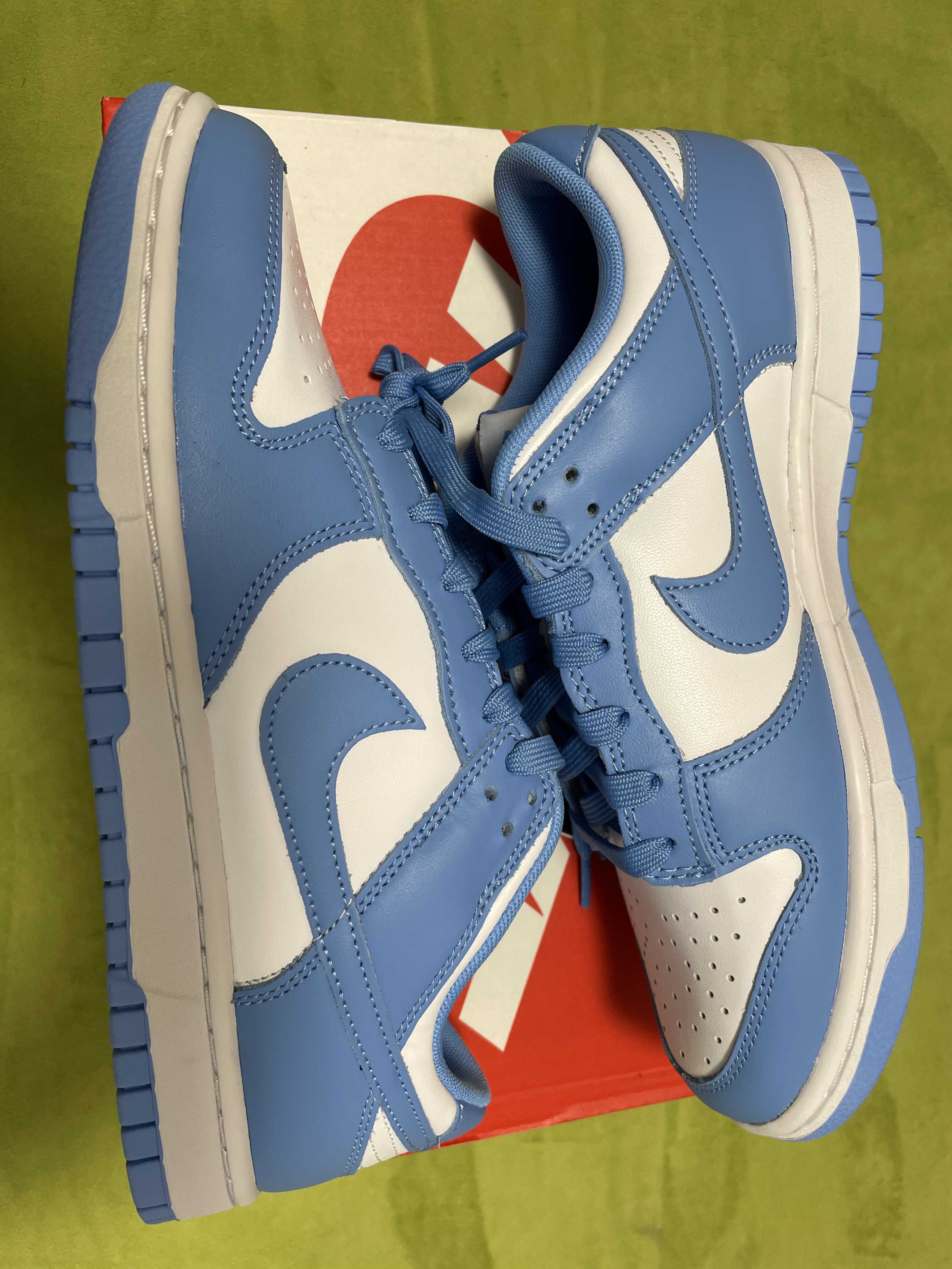 Nike Dunk Low "University Blue"