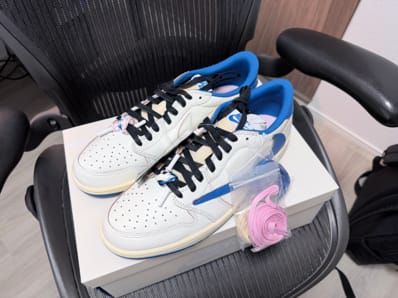 Travis Scott × fragment design × Nike Air Jordan 1 Low OG "Sail/Military Blue"