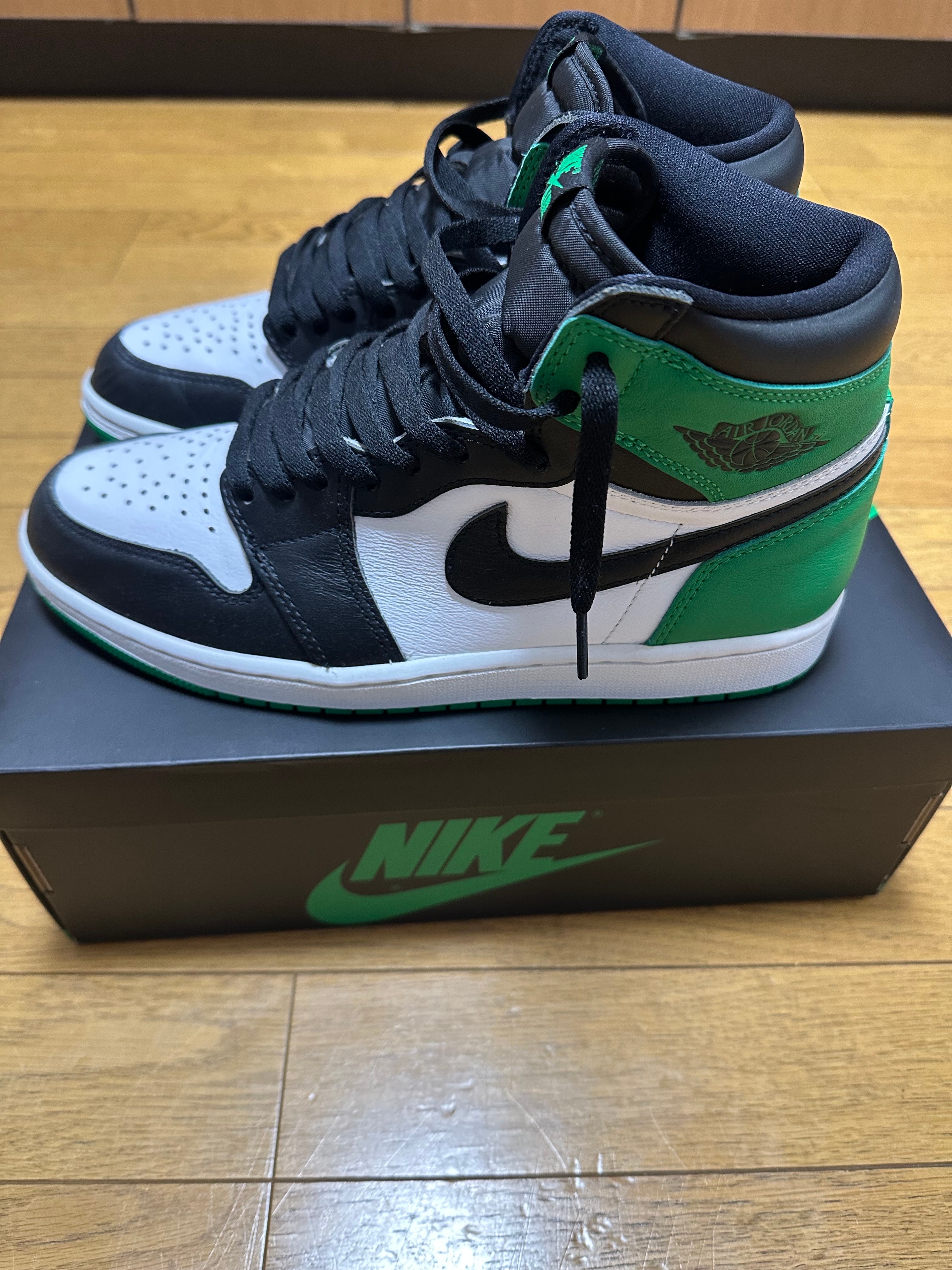 Nike Air Jordan 1 Retro High OG "Celtics/Black and Lucky Green" (2023)