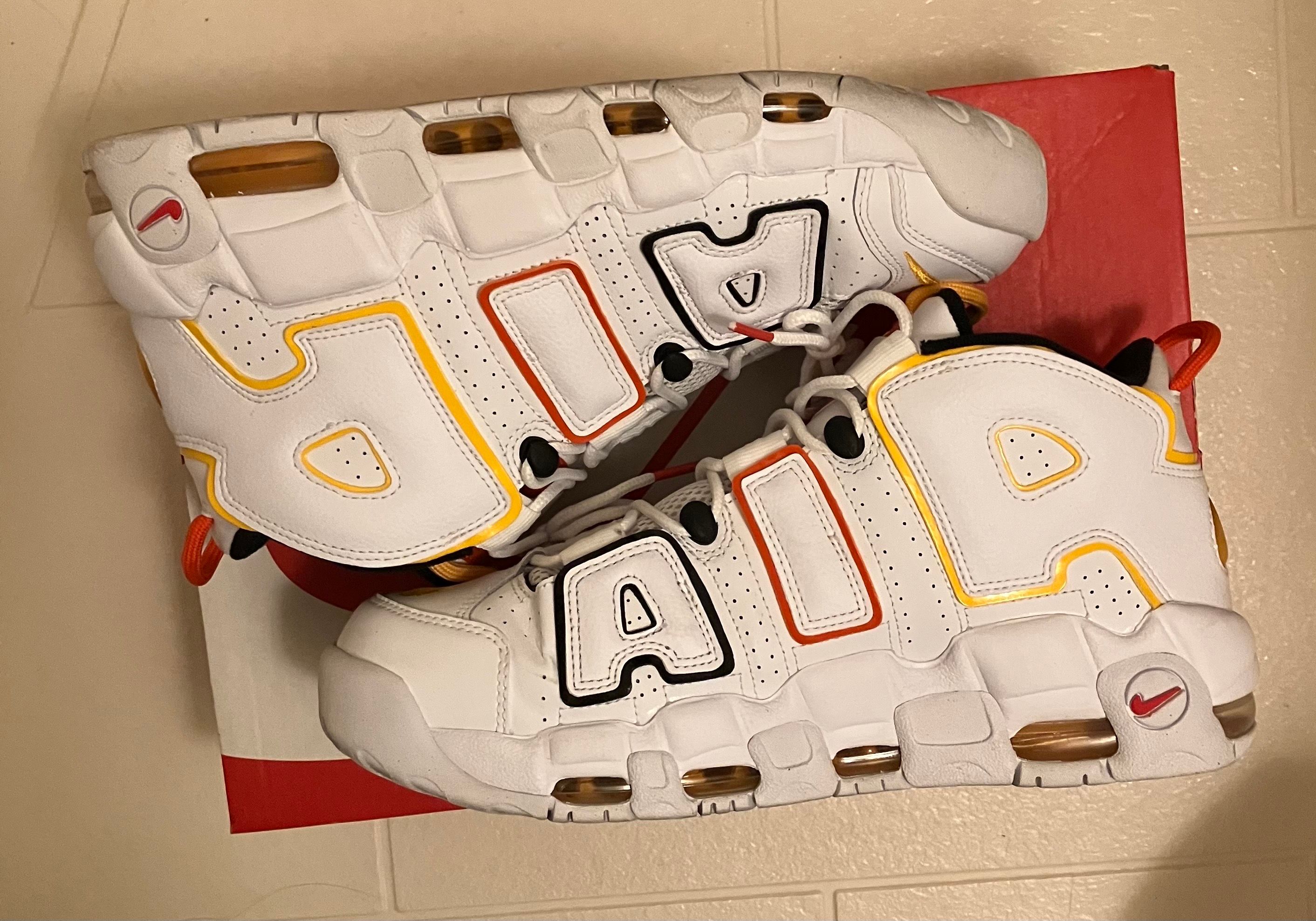NIKE AIR MORE UPTEMPO "RAYGUNS"