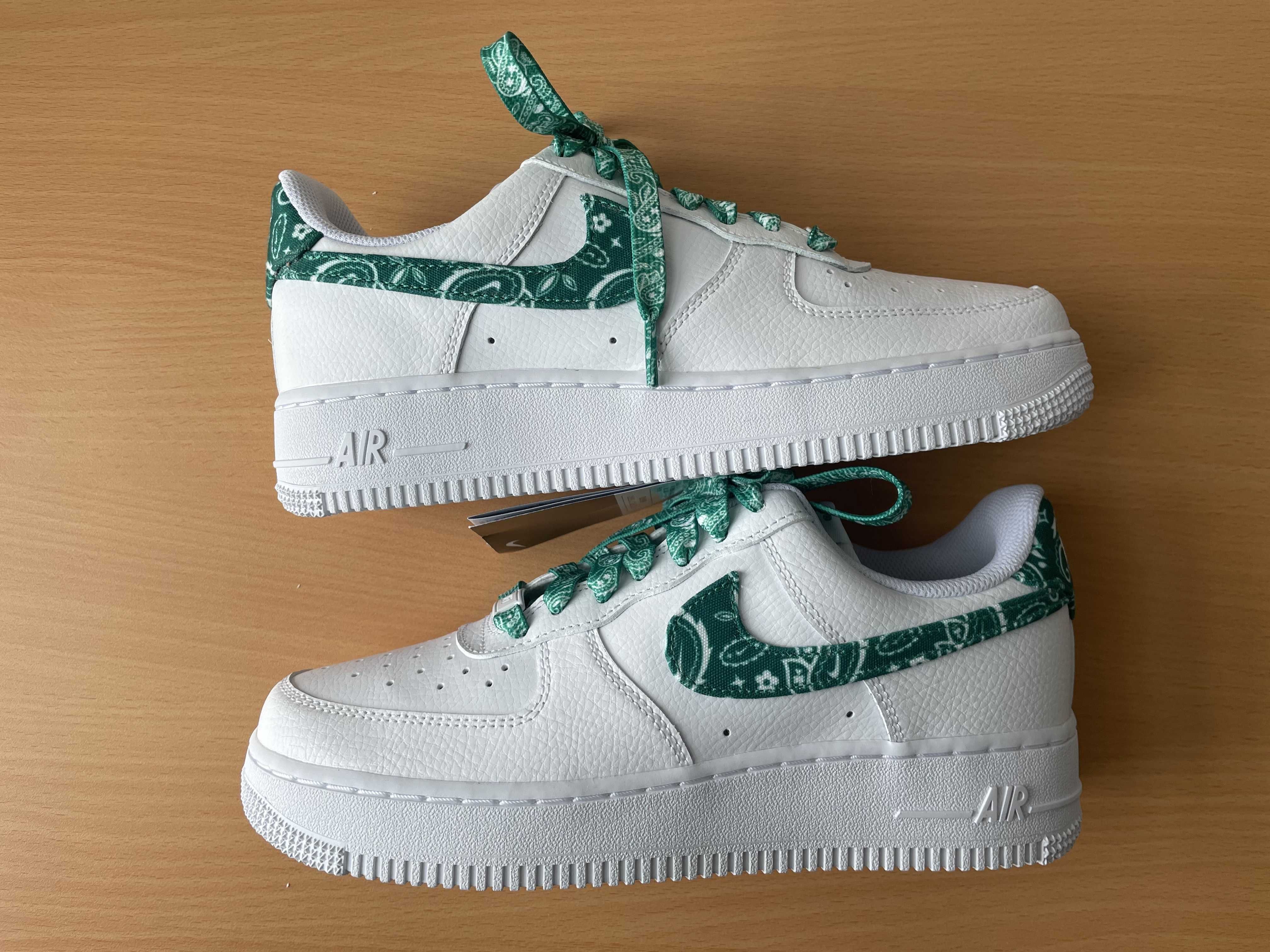 Nike Women's Air Force 1 Low '07 Essential "Green Paisley"