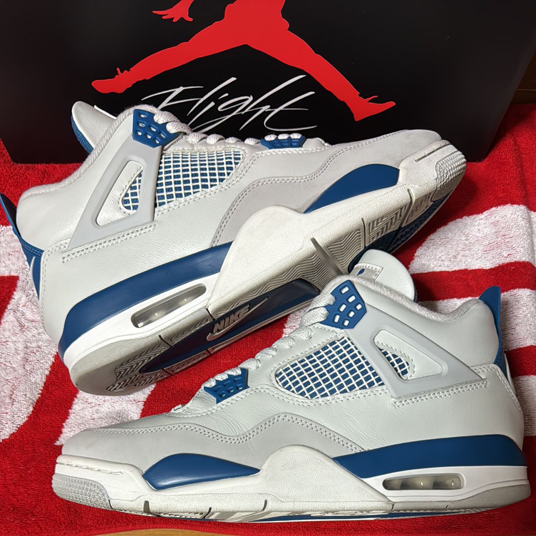 Nike Air Jordan 4 Retro "Industrial Blue"