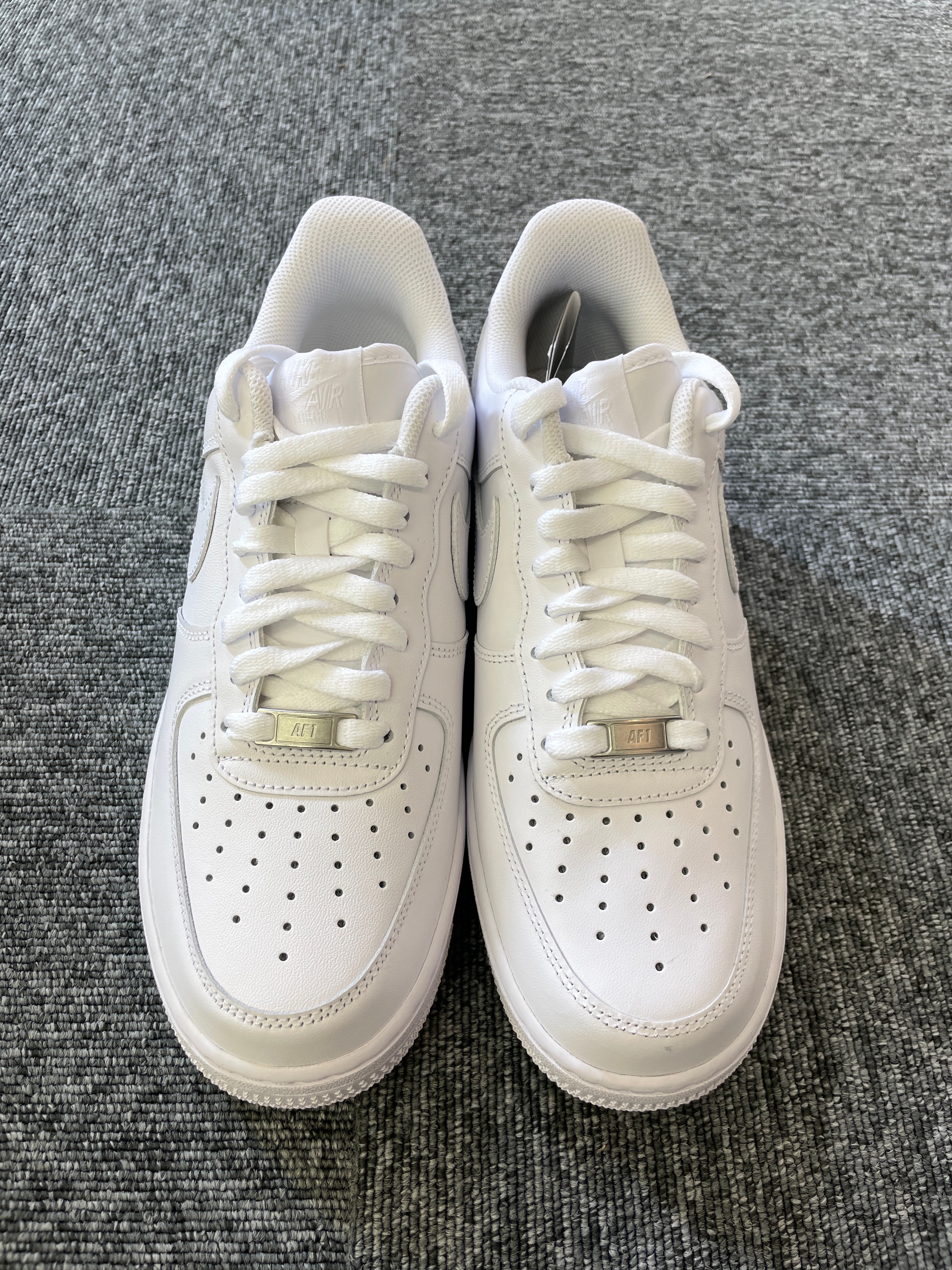 ナイキ エアフォース1 ロー '07 "ホワイト/ホワイト"