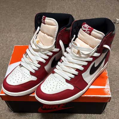 Nike Air Jordan 1 High OG "Lost & Found/Chicago"