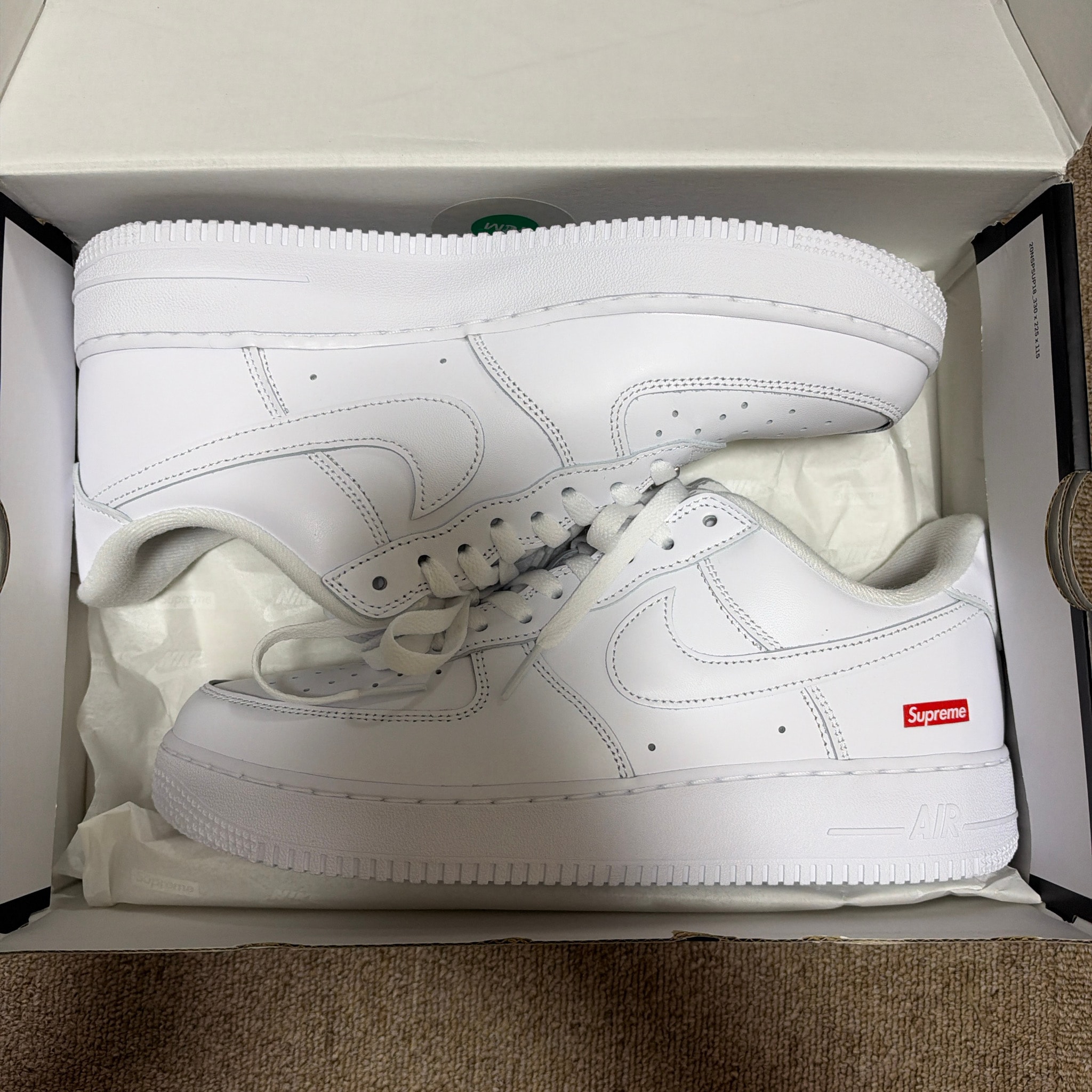Supreme × Nike Air Force 1 Low "White"
