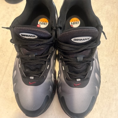 Nike Air Max DN8 "Black/Gym Red"