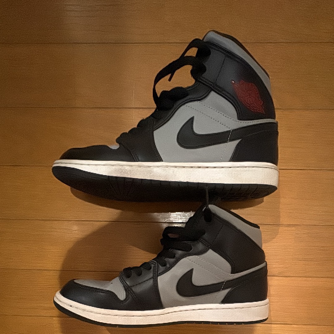 Nike Air Jordan 1 Mid "Shadow"