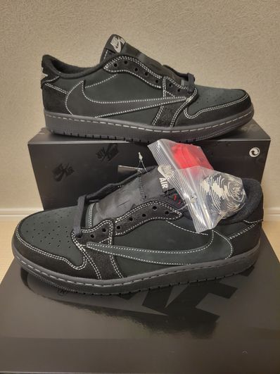 Travis Scott × Nike Air Jordan 1 Low OG SP "Black Phantom"