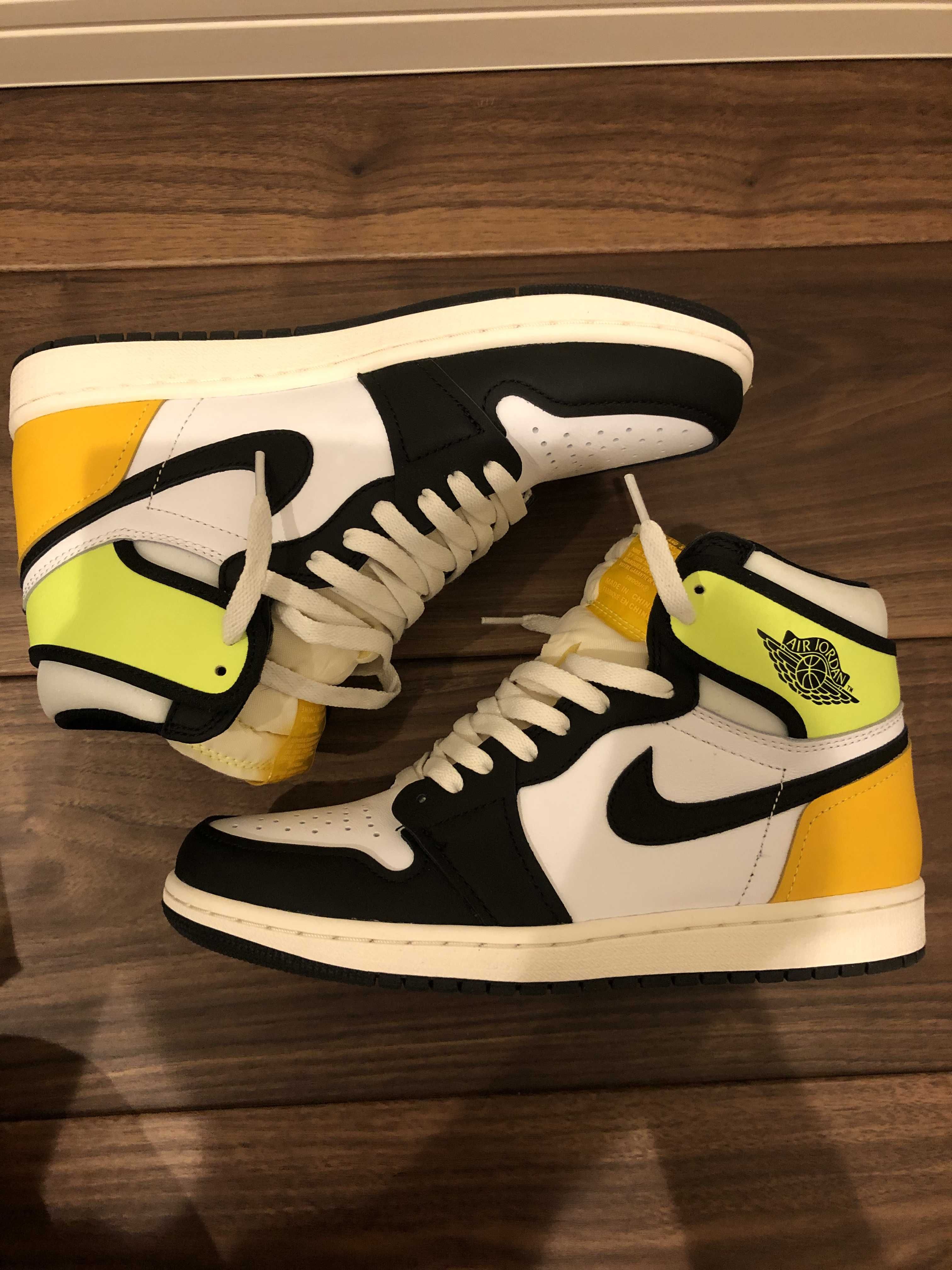 Nike Air Jordan 1 High OG "Volt Gold"
