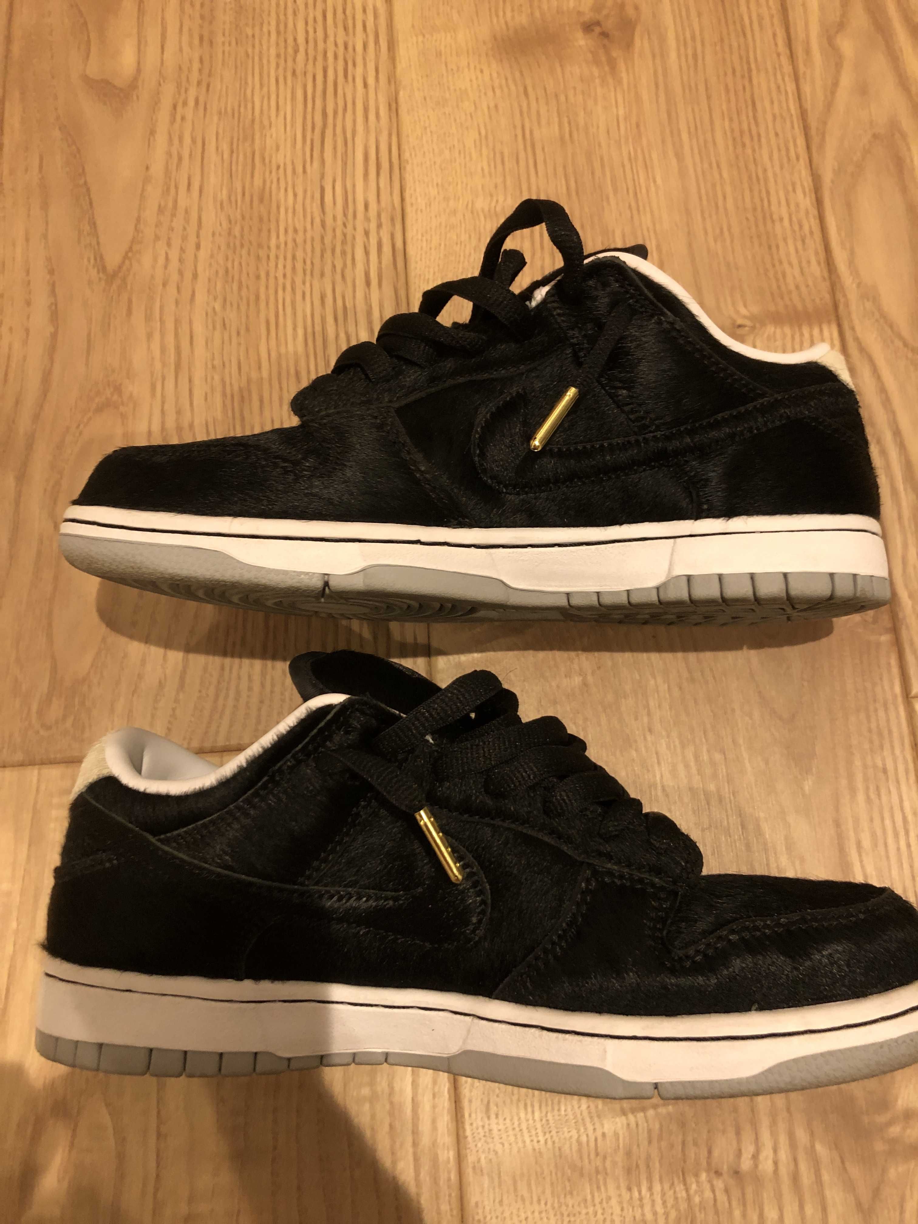 MEDICOM TOY × Nike SB Dunk Low OG QS "BE@RBRICK"