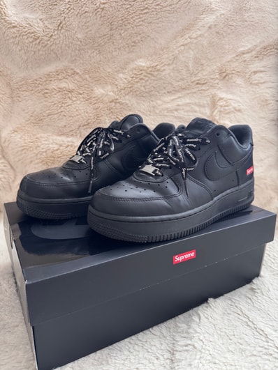 Supreme × Nike Air Force 1 Low "Black"