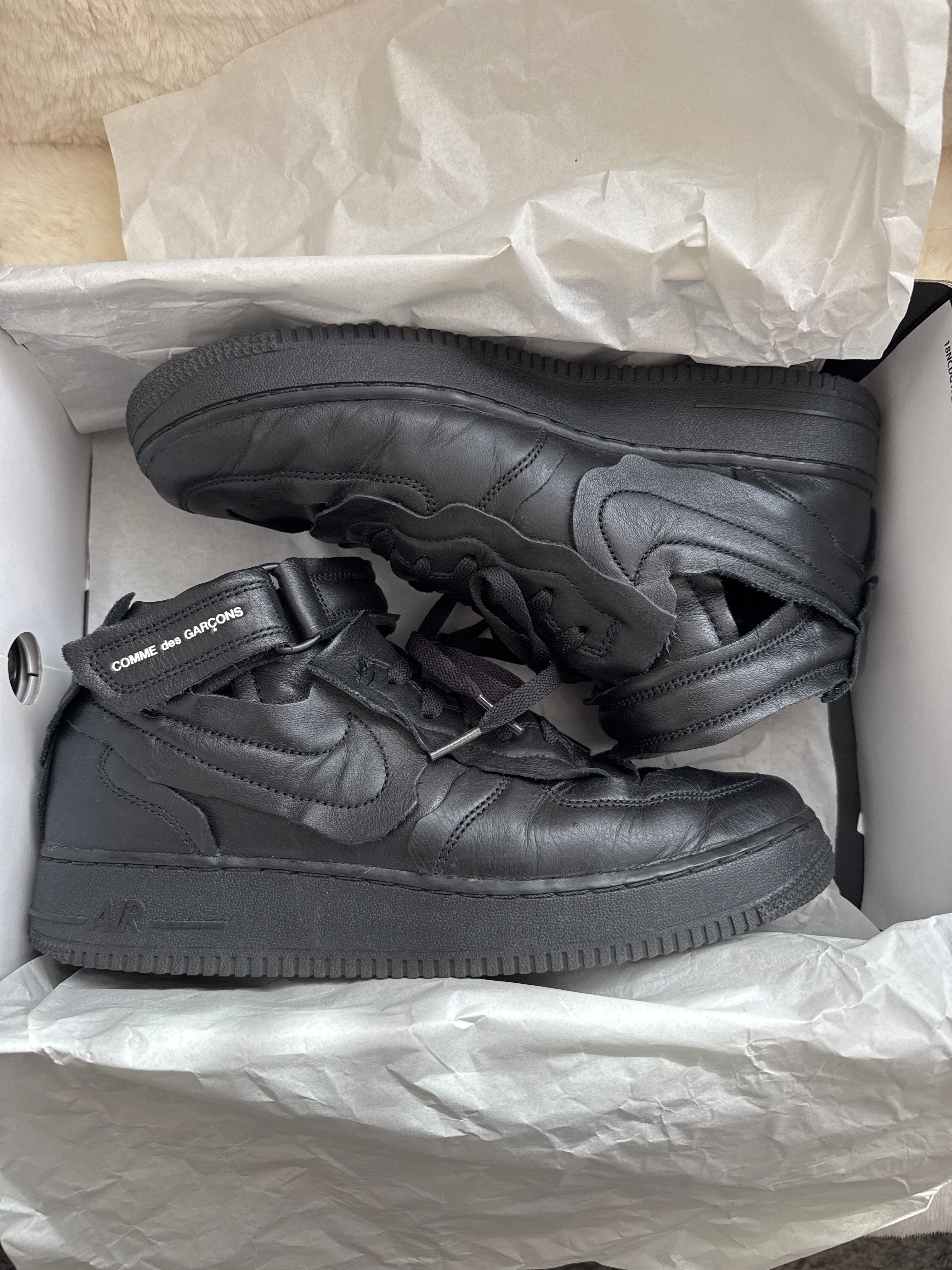 COMME des GARCONS × NIKE AIR FORCE 1 MID "BLACK"