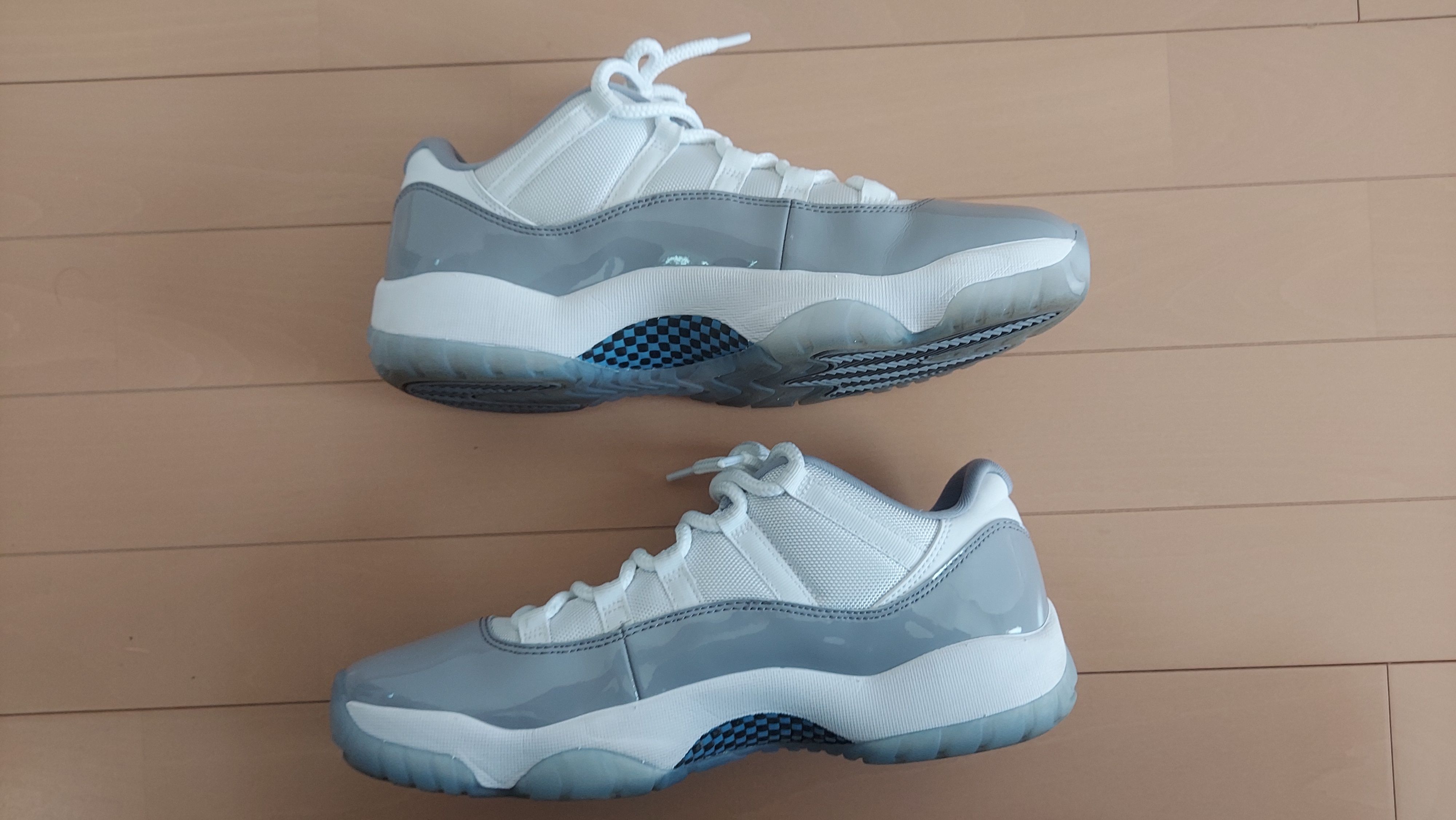 Nike Air Jordan 11 Low "Cement Grey"