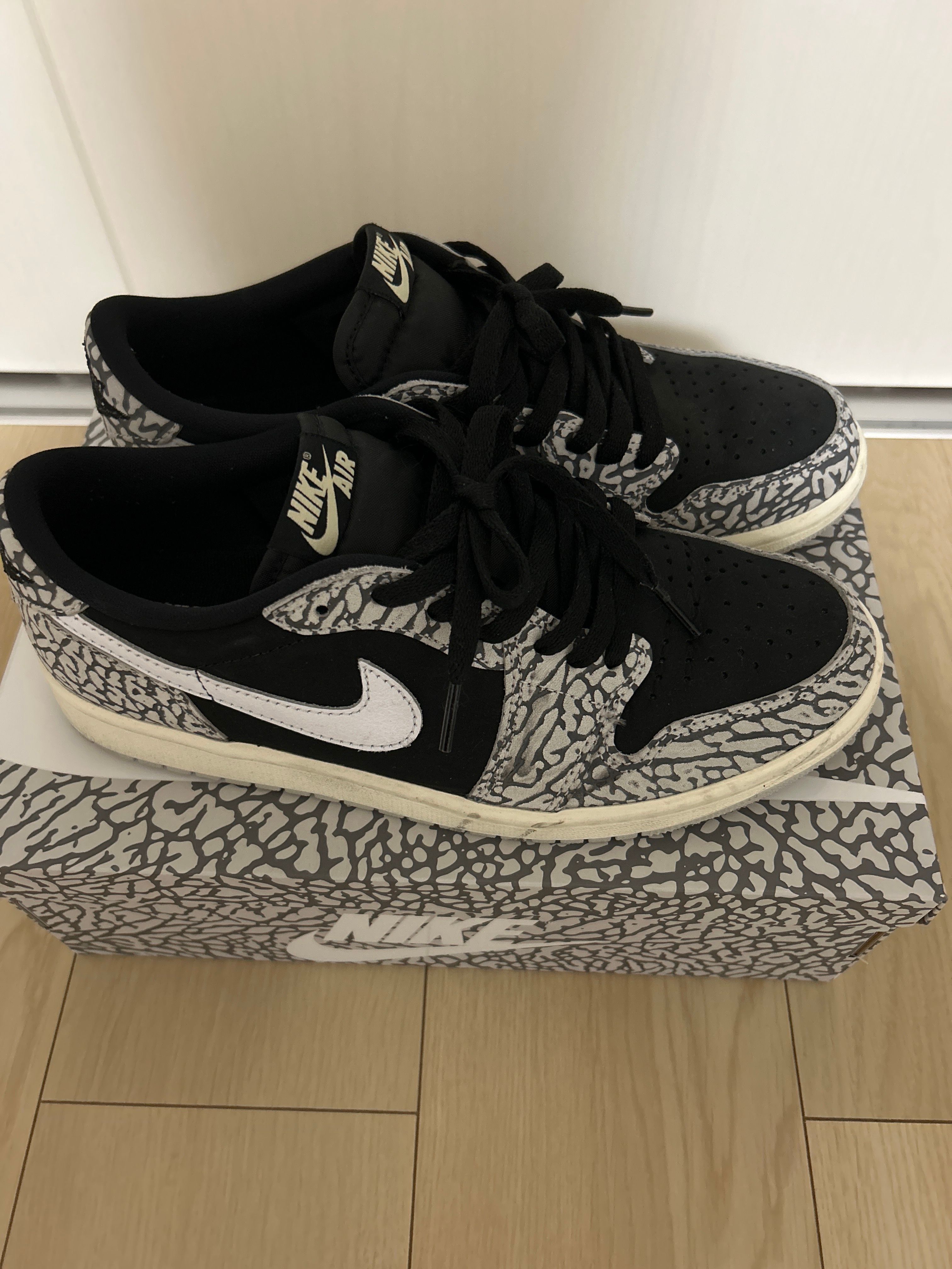 Nike Air Jordan 1 Retro Low OG "Black Cement"