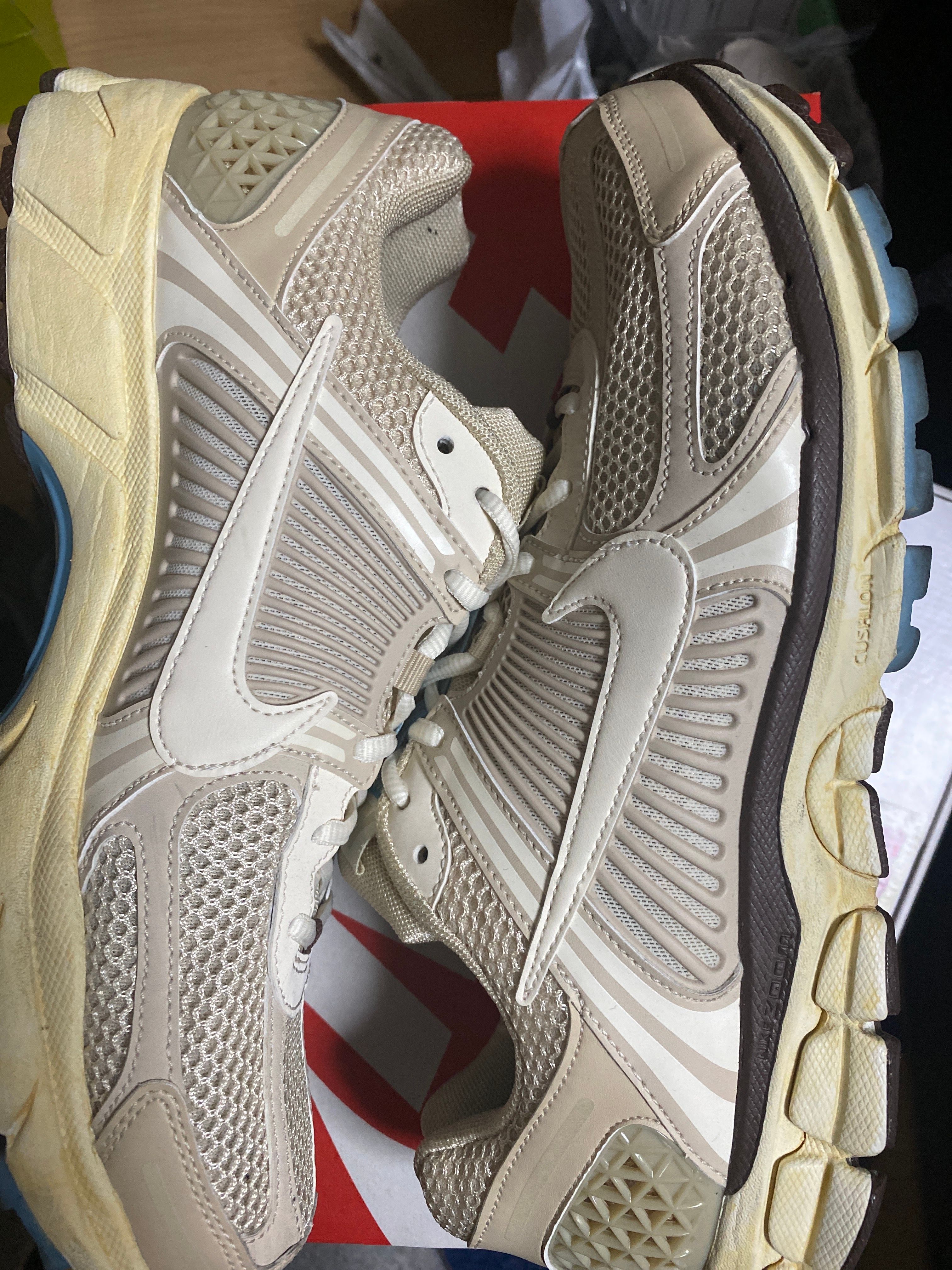 Nike Women's Zoom Vomero 5 "Oatmeal"