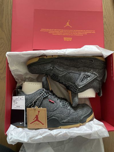 Nike × Levi's Air Jordan 4 "Black Denim" (Tag: ®)