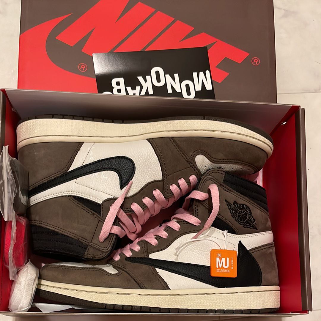 Travis Scott × Nike Air Jordan 1 Retro High OG TS SP "Sail/Dark Mocha"