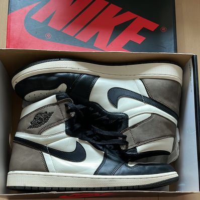 Nike Air Jordan 1 High OG "Sail/Dark Mocha/Black"