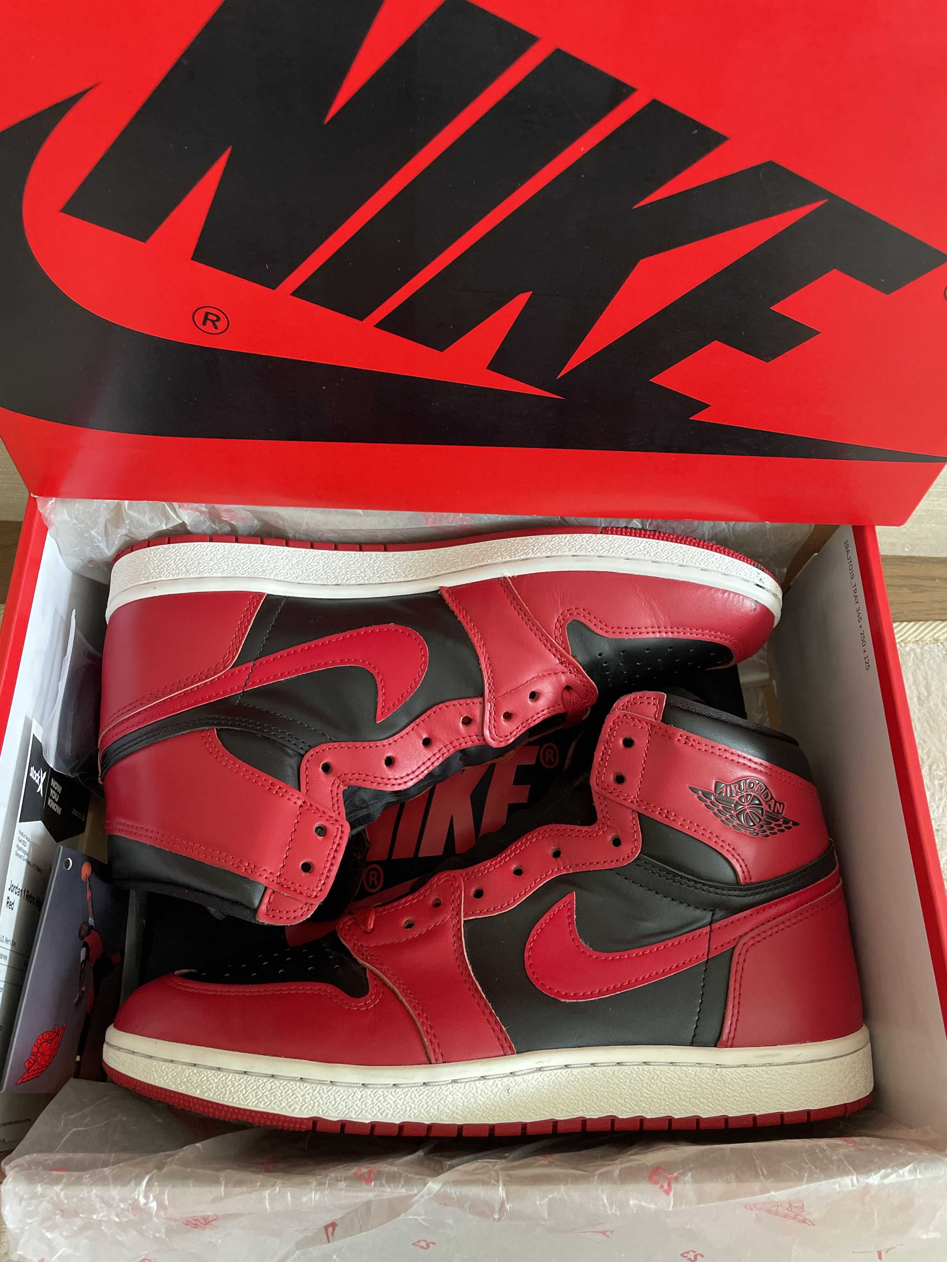 Nike Air Jordan 1 High ’85 "Varsity Red"
