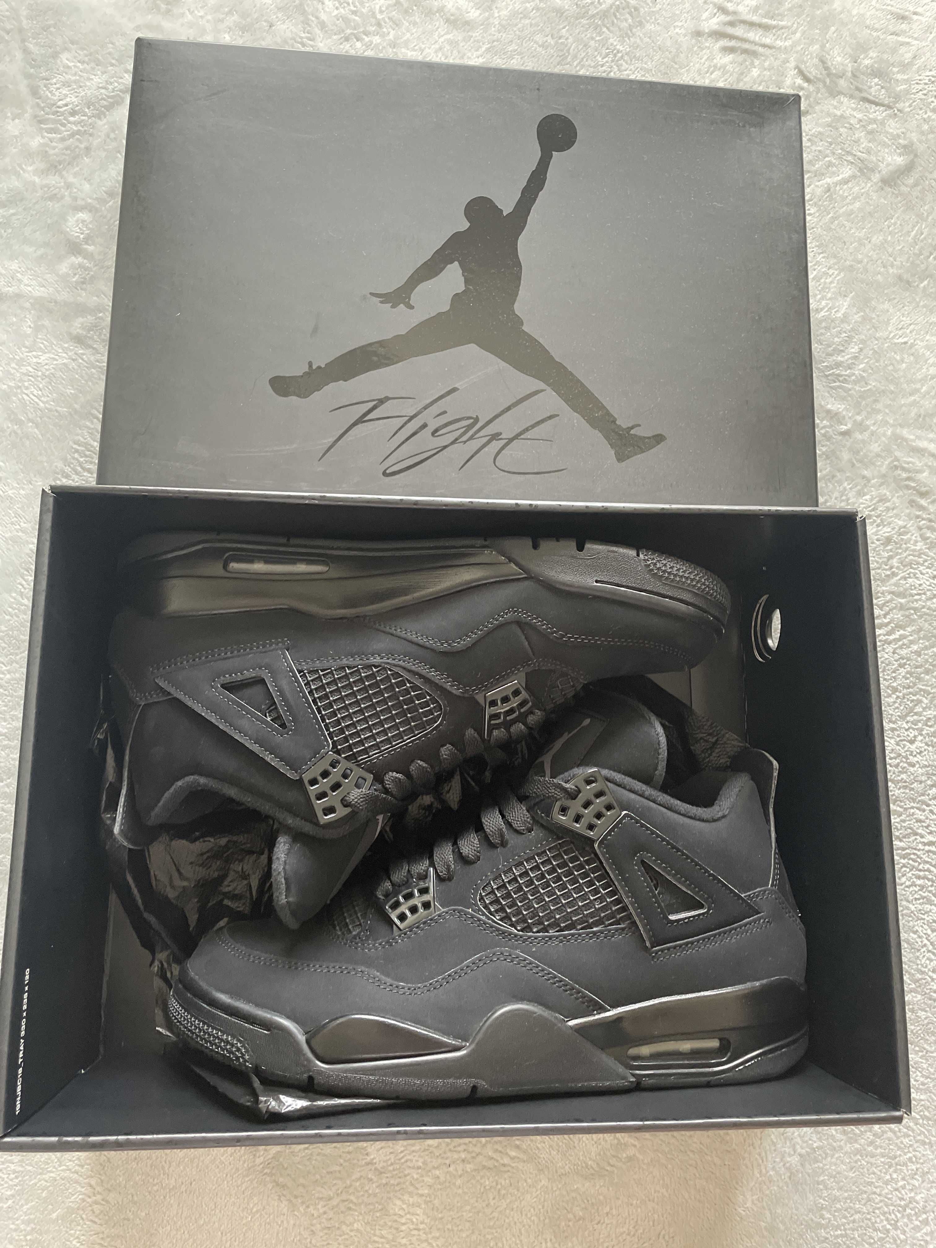 Nike Air Jordan 4 "Black Cat"