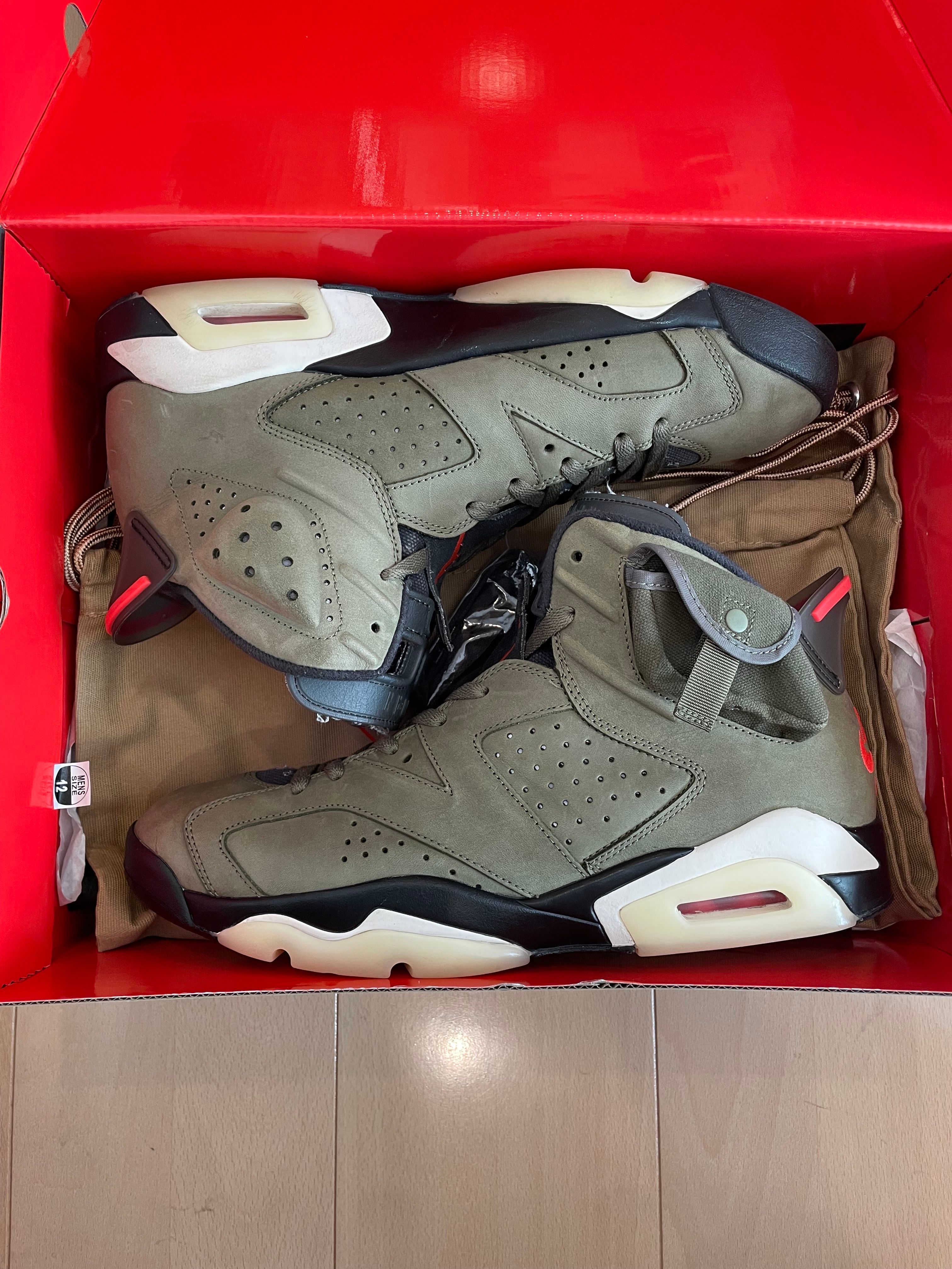 Travis Scott × Nike Air Jordan 6 Retro "Medium Olive"