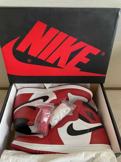 Nike Air Jordan 1 Retro High "Chicago" (2015)