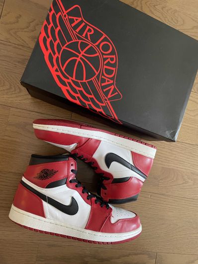 Nike Air Jordan 1 Retro High "Chicago" (2013)