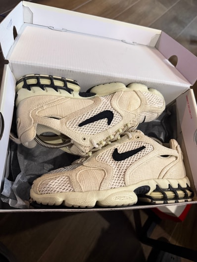 Stussy × Nike Air Zoom Spiridon CG 2 "Fossil/Black"