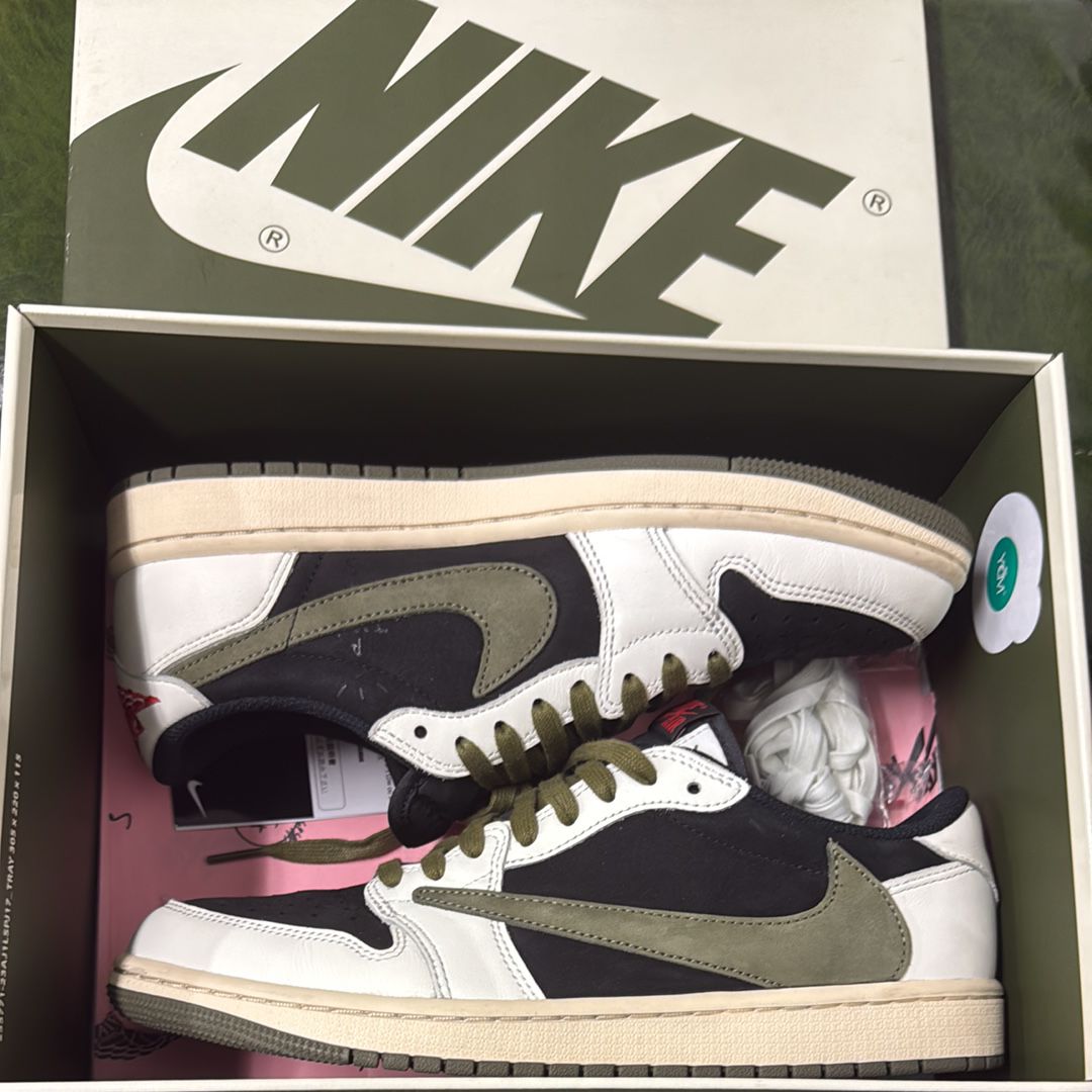 Travis Scott × Nike Women's Air Jordan 1 Low OG "Medium Olive"