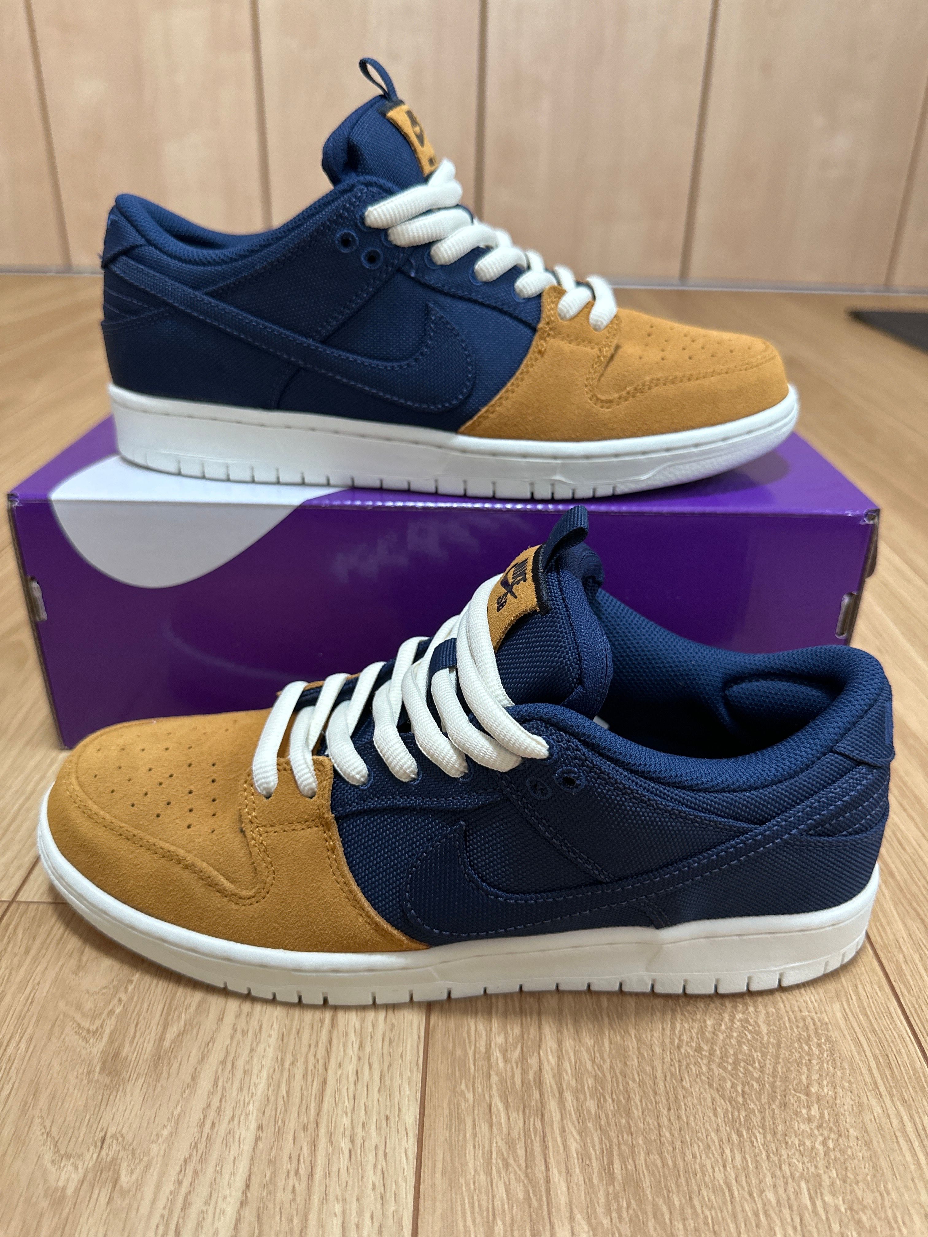 Nike SB Dunk Low "Desert Ochre and Midnight Navy"