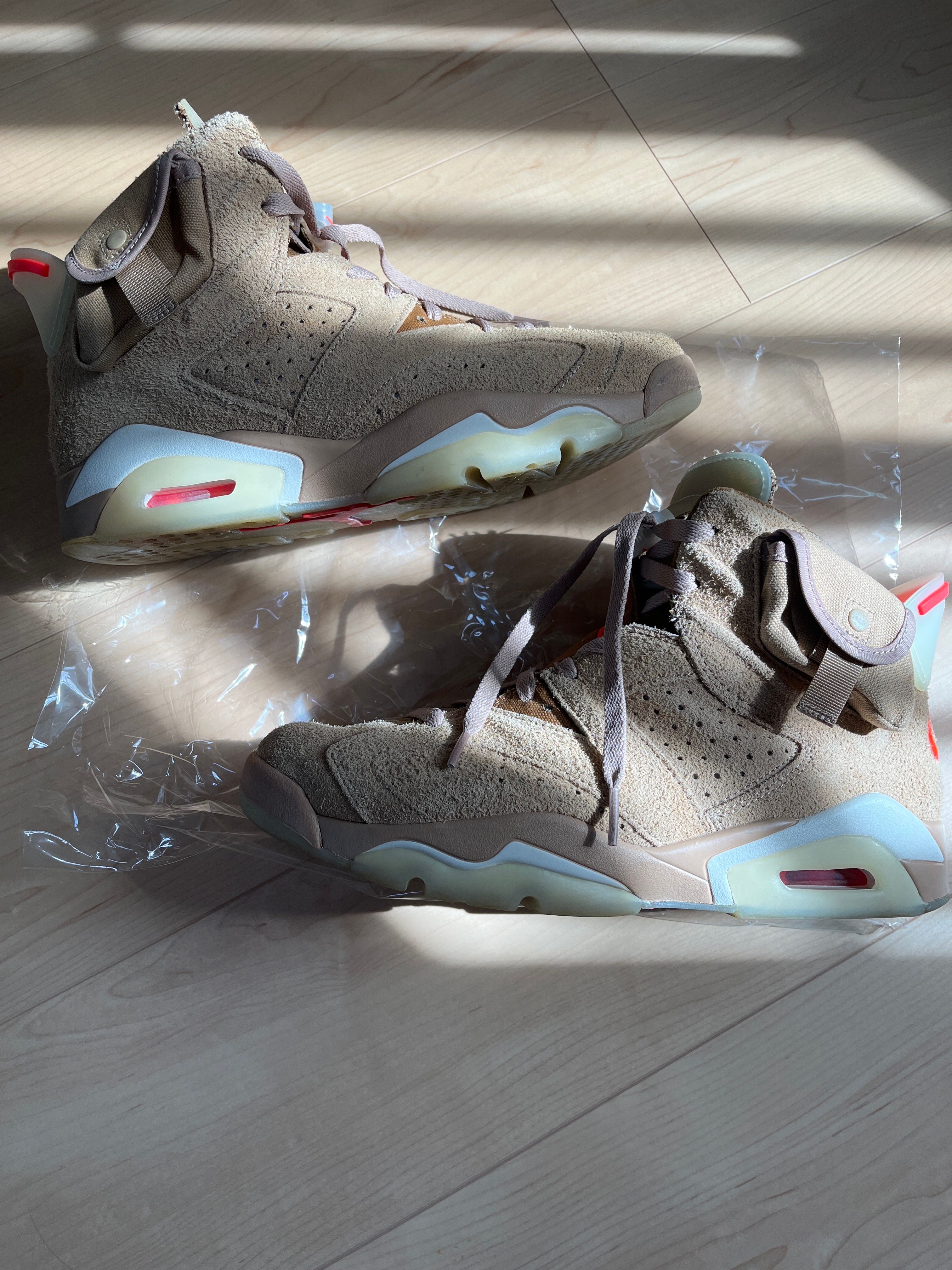 Travis Scott × Nike Air Jordan 6 "British Khaki"