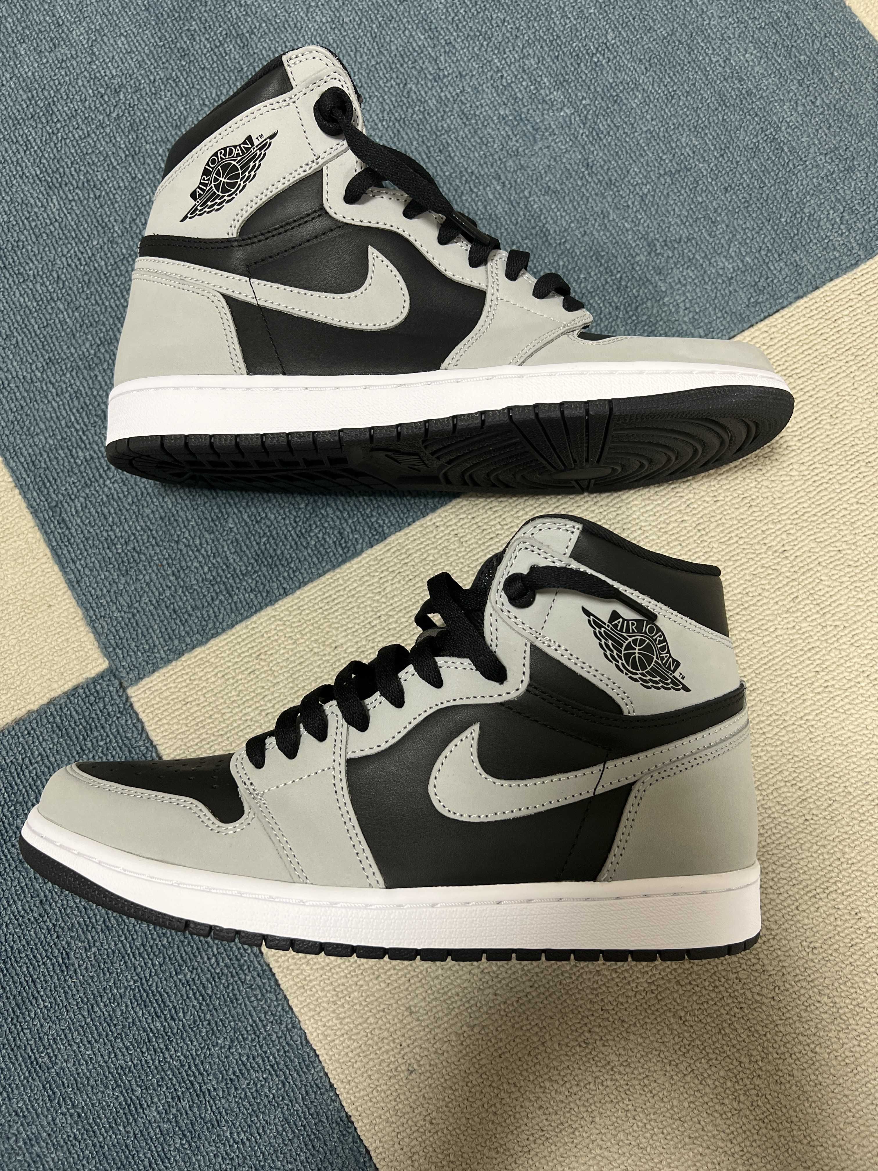 Nike Air Jordan 1 High OG "Shadow 2.0"