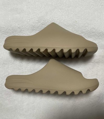 adidas YEEZY Slide "Pure" (GW1934)