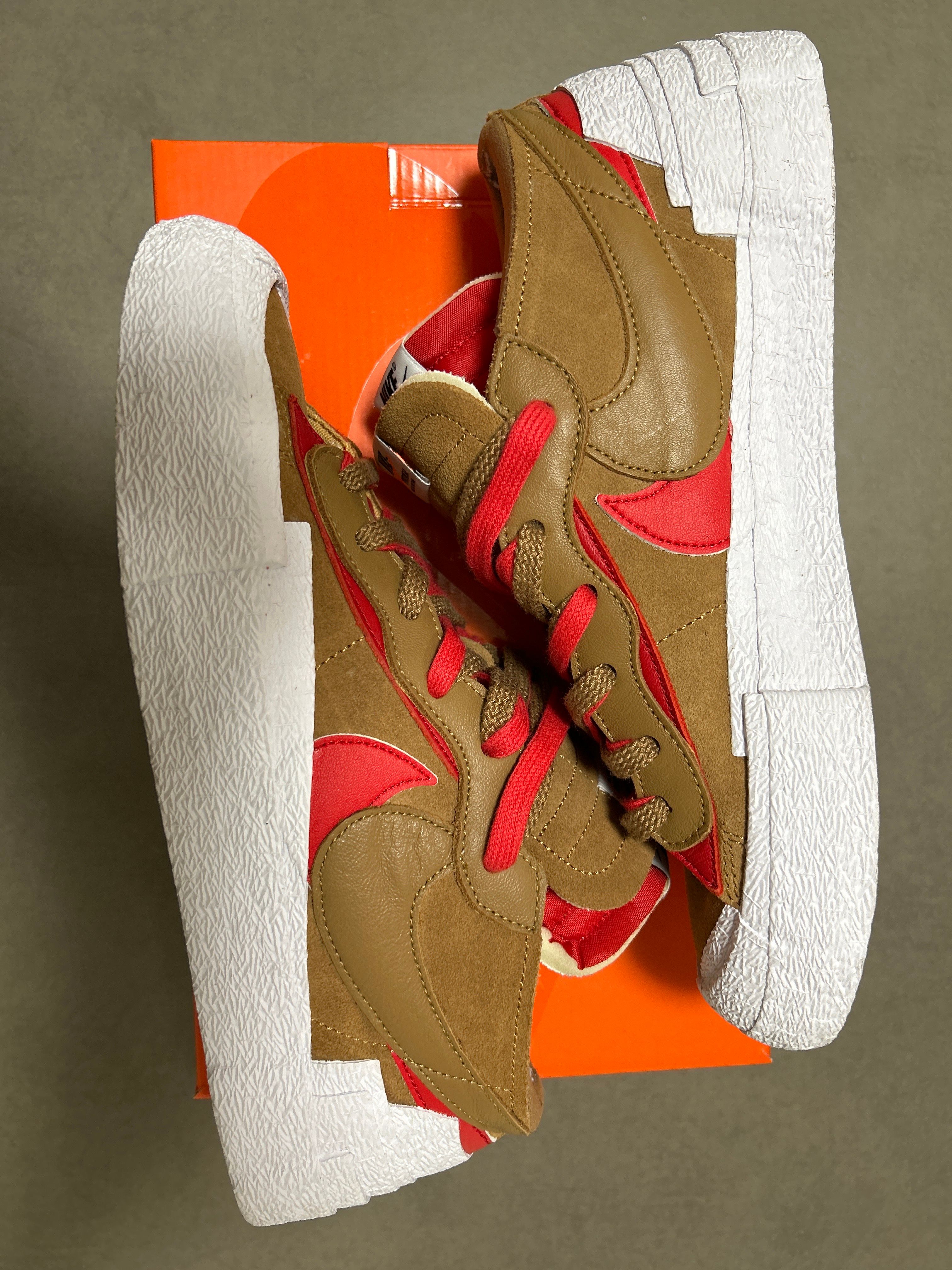 SACAI × NIKE BLAZER LOW "BRITISH TAN"
