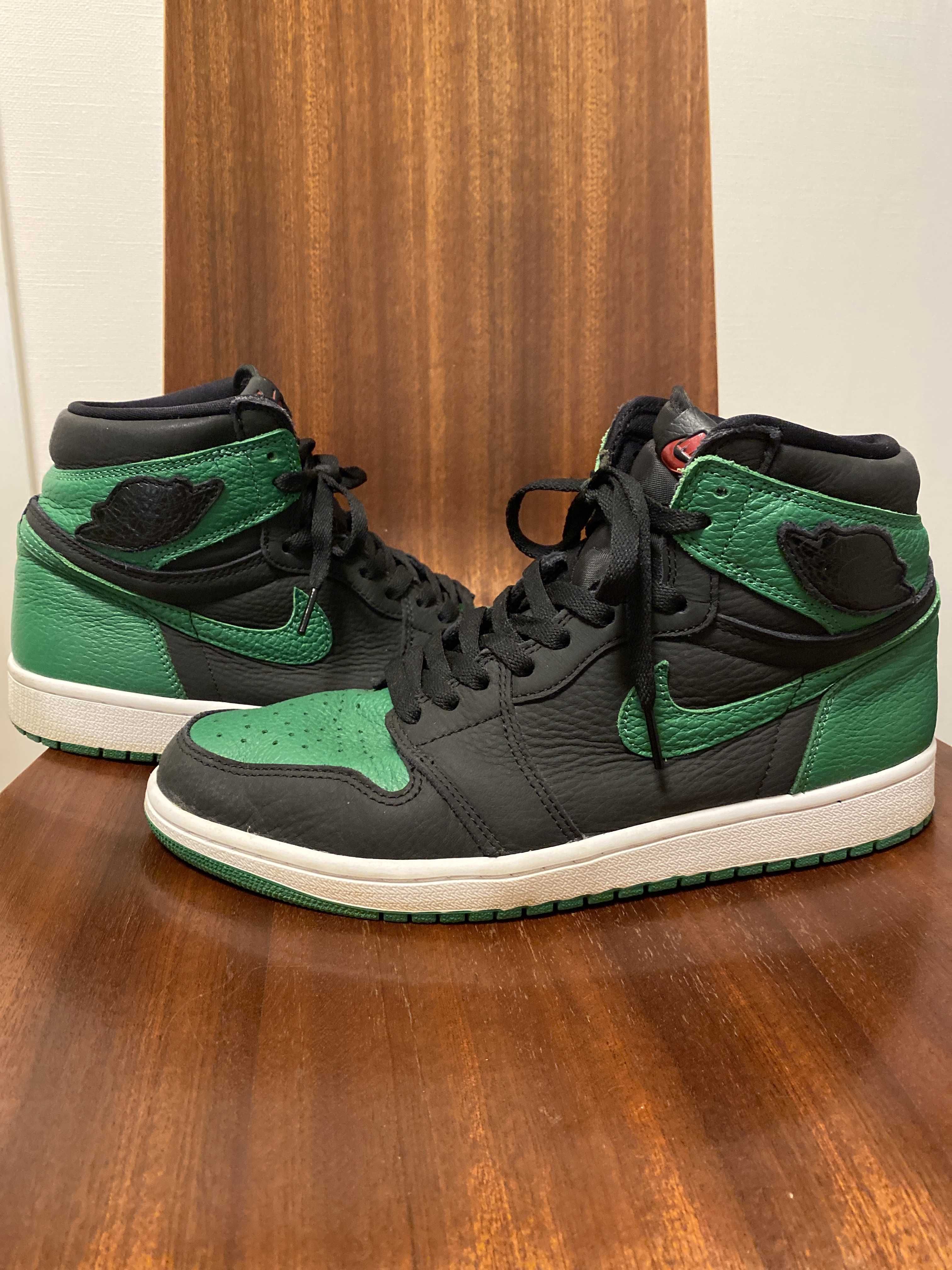 Nike Air Jordan 1 Retro High OG "Black/Pine Green" (2020)