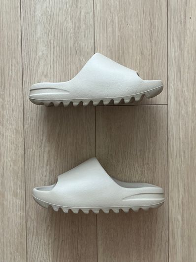 adidas YEEZY Slide "Pure" (GW1934)