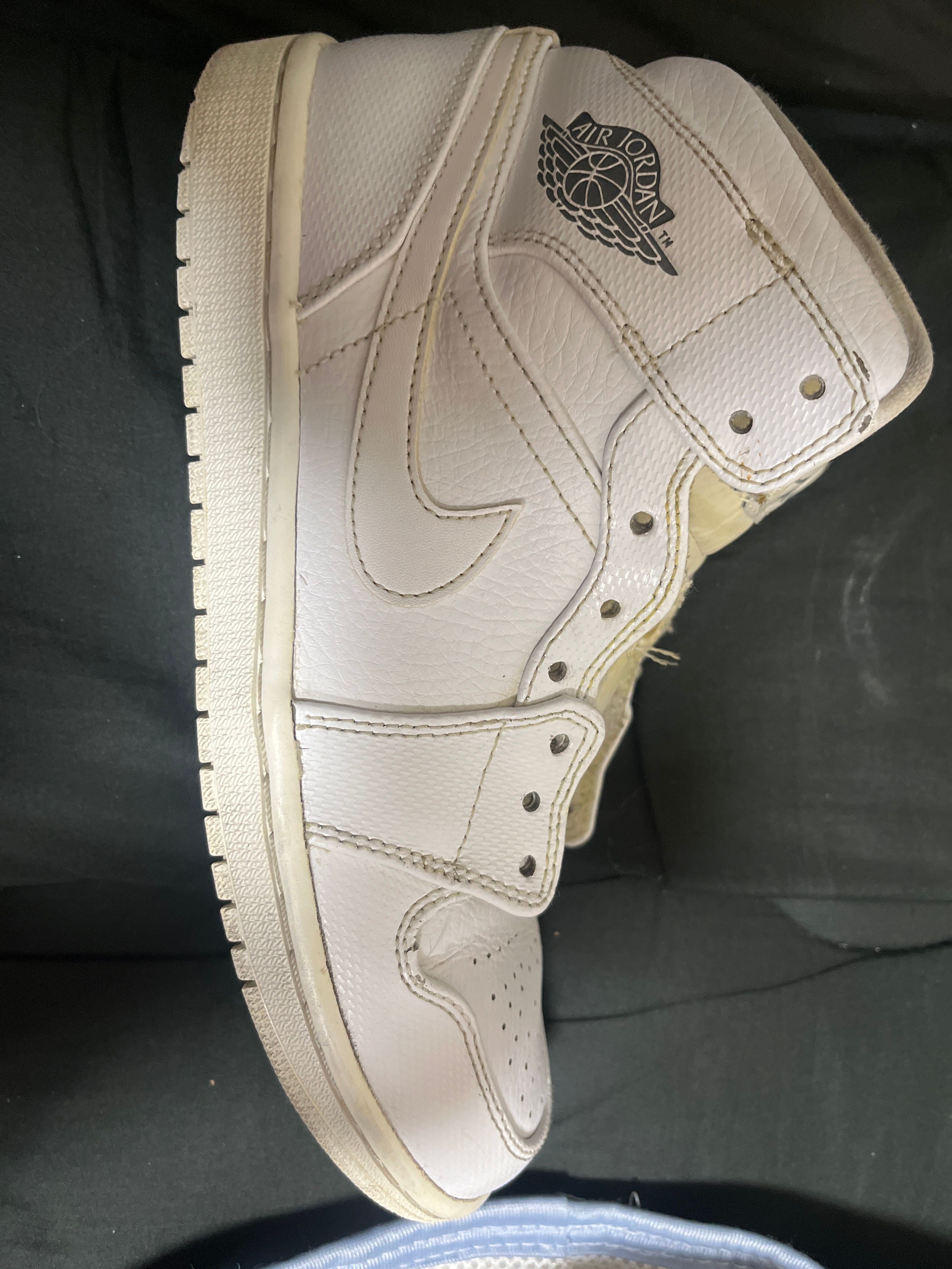 NIKE AIR JORDAN 1 MID WHITE WOLF GREY (2016)