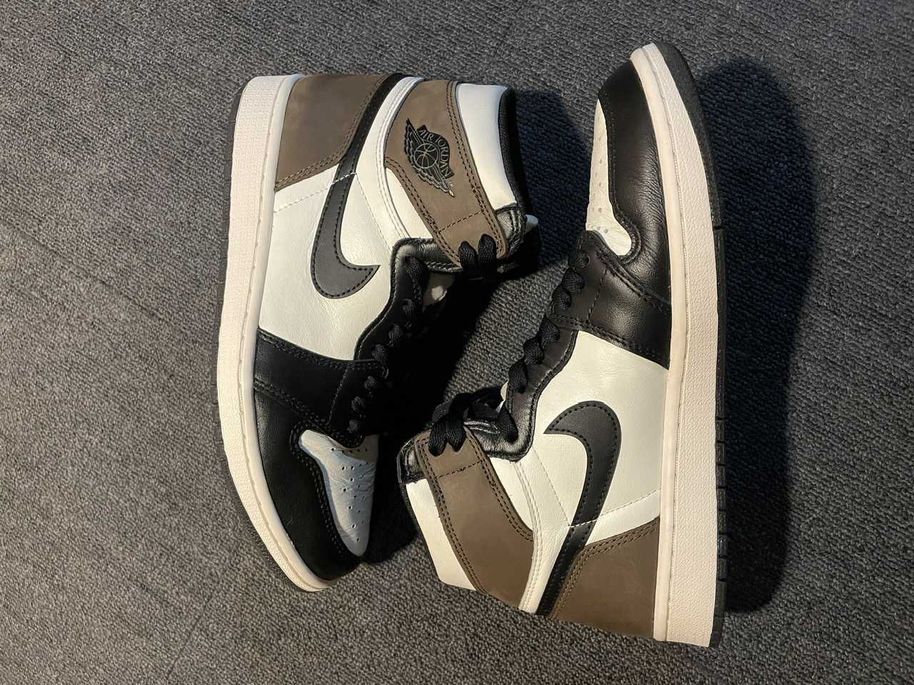 Nike Air Jordan 1 High OG "Sail/Dark Mocha/Black"