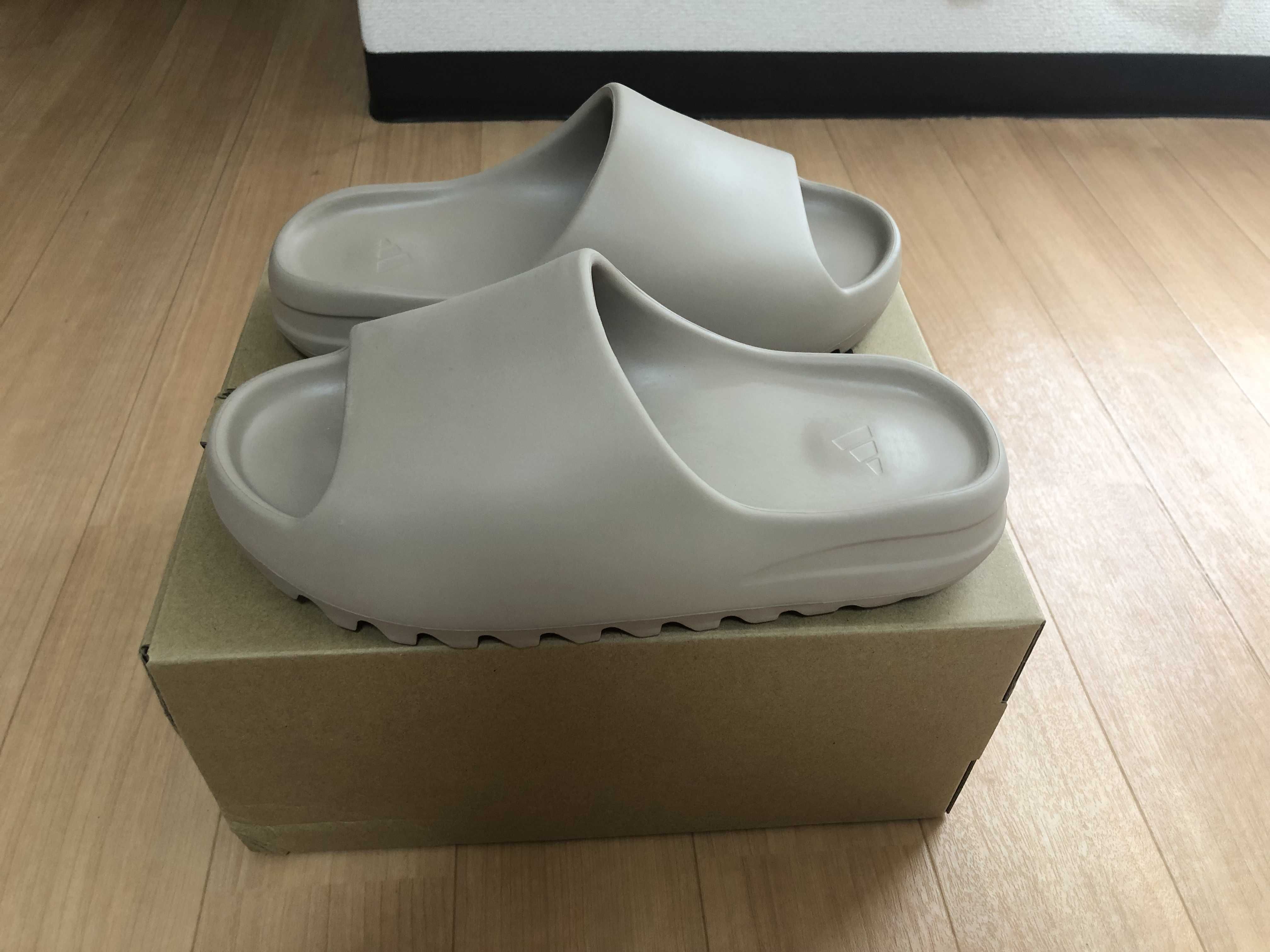 adidas YEEZY Slide "Pure" (GZ5554)