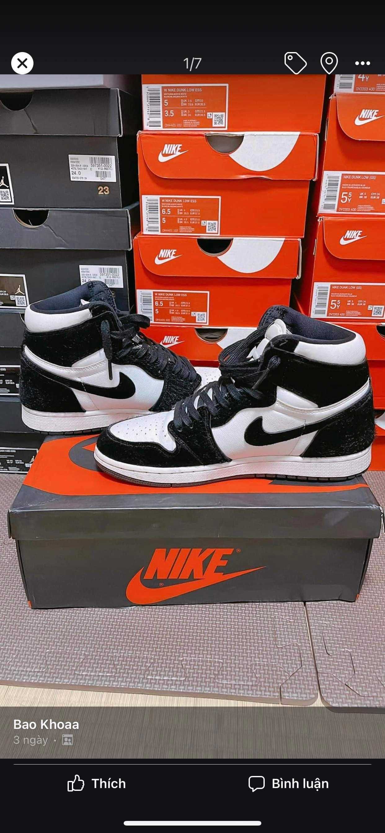 Nike Women's Air Jordan 1 Retro High OG "Black/White"
