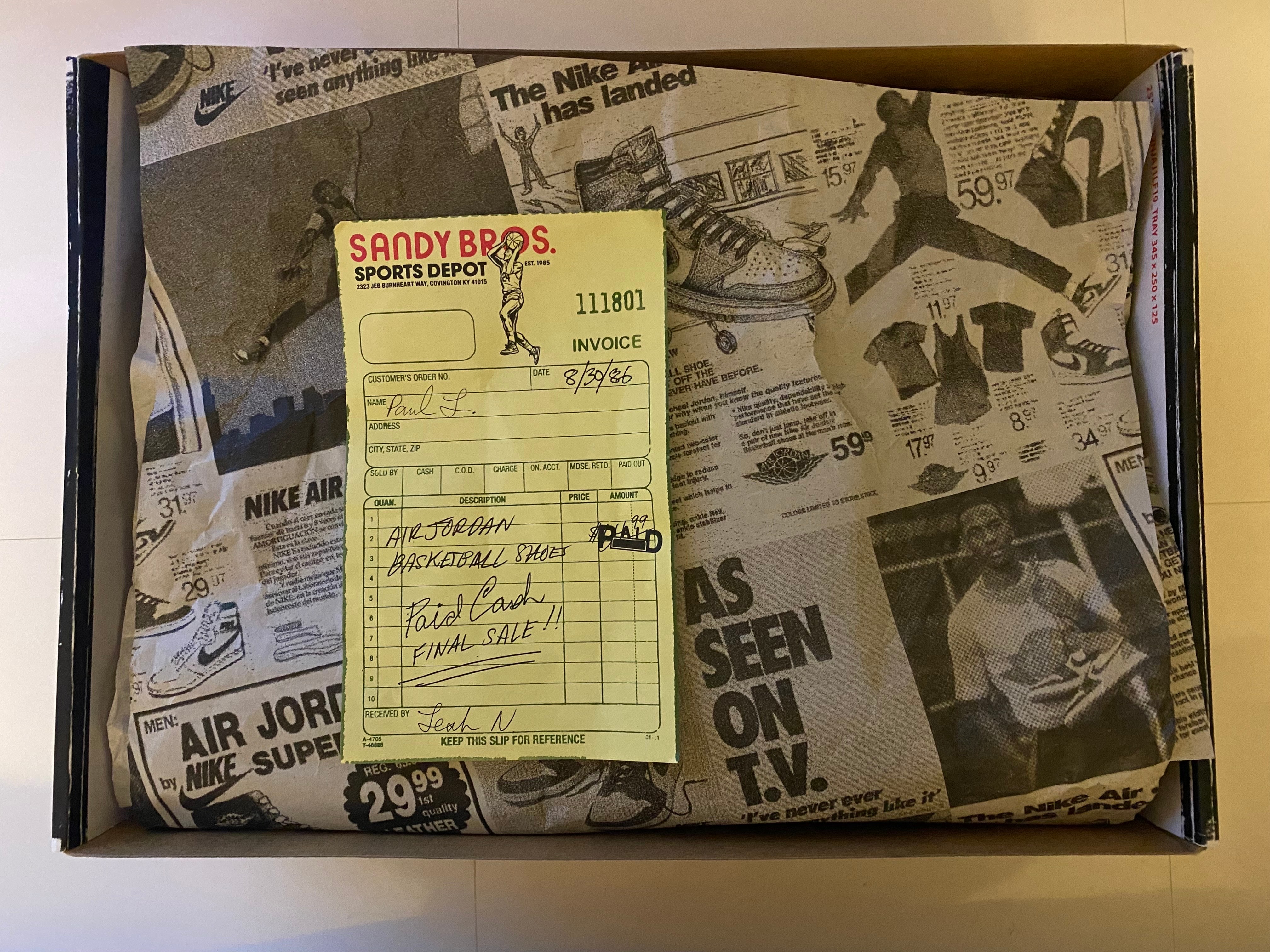 ナイキ エアジョーダン1 ハイ OG "ロスト&ファウンド/シカゴ"