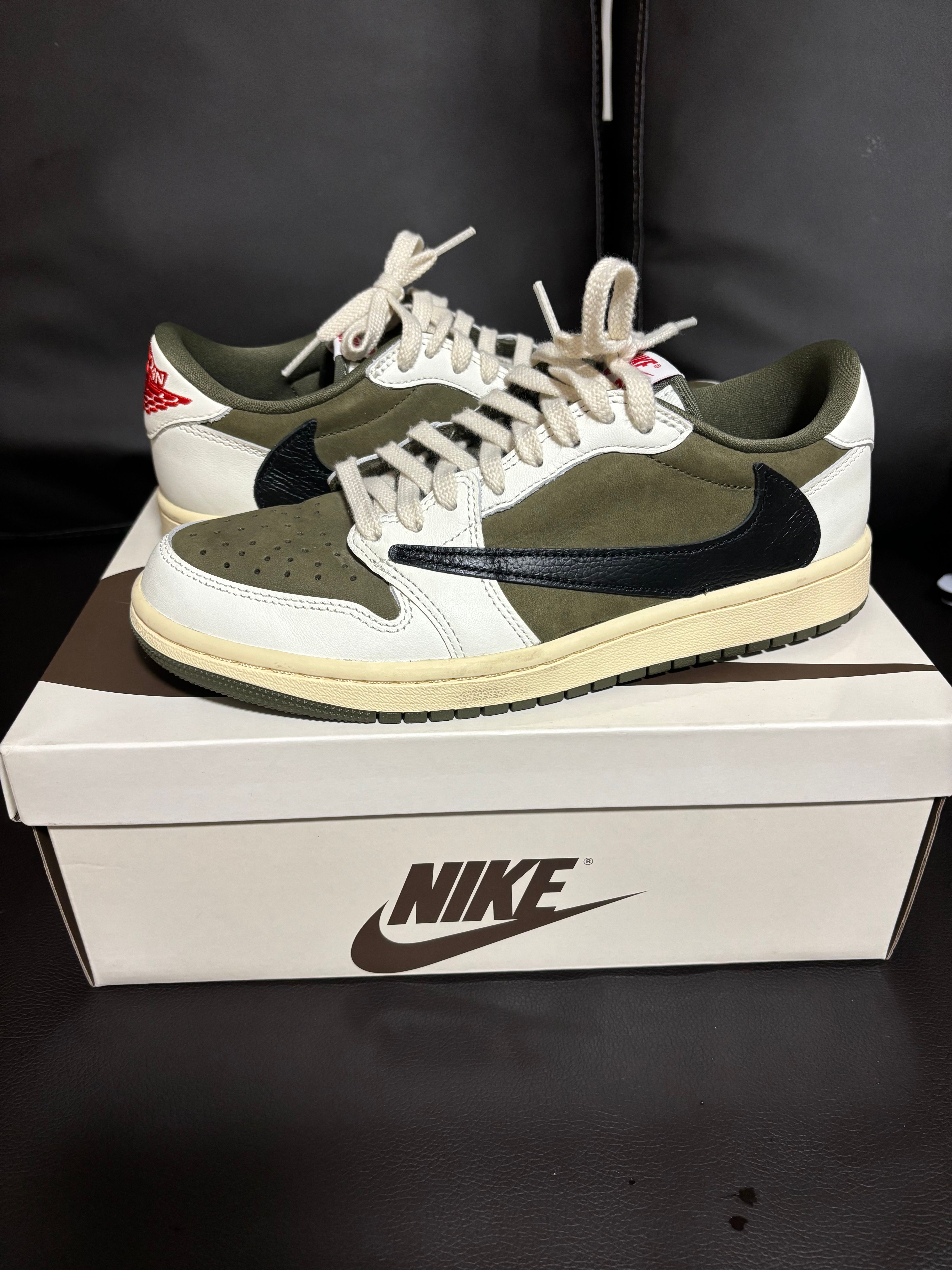 Travis Scott × Nike Air Jordan 1 Low OG SP "Reverse Olive"