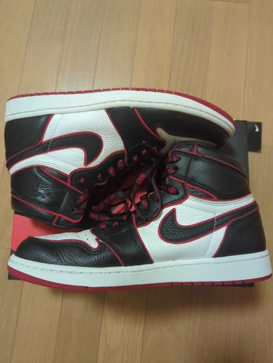 Nike Air Jordan 1 Retro High OG "Blood Line"
