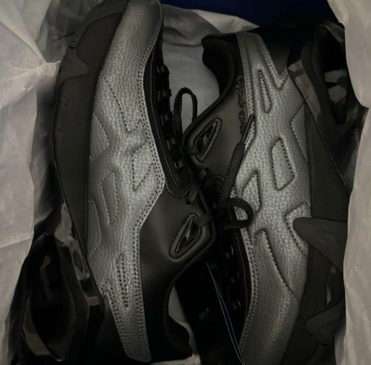 キココスタディノフ アシックス ノヴァリス ゲルテレモア "オブシディアンブラック/スモークシャドウ"