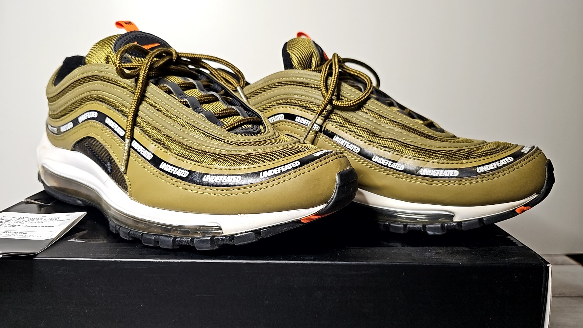 アンディフィーテッド × ナイキ エアマックス97 "オリーブ"