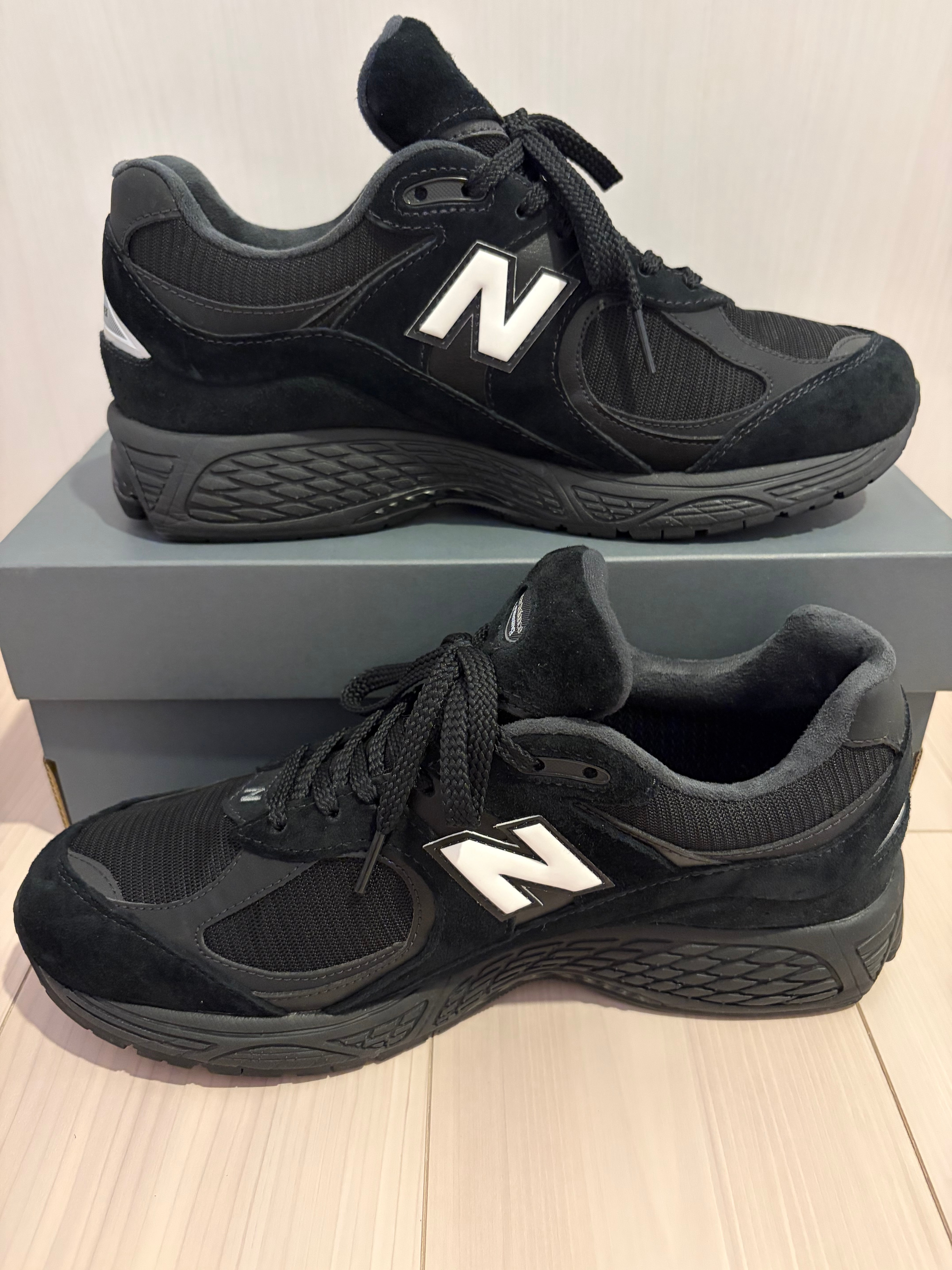 New Balance 2002R GORE-TEX "Black/White"