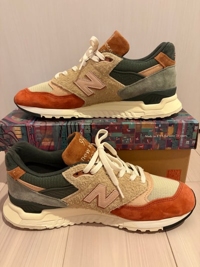 KITH Ronnie Fieg and the Frank Lloyd Wright Foundation × New Balance 998 "Beige/Chutney"
