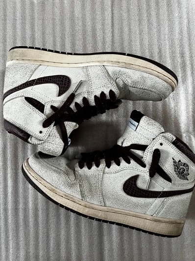 A Ma Maniere × Nike Air Jordan 1 Retro High OG "Sail and Burgundy"