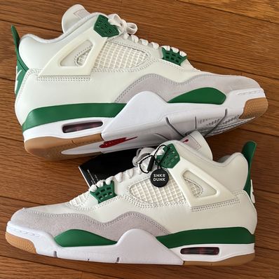 Nike SB × Air Jordan 4 Retro SP "Pine Green"